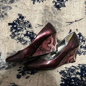 Bandolino Snakeskin Wedged Heels